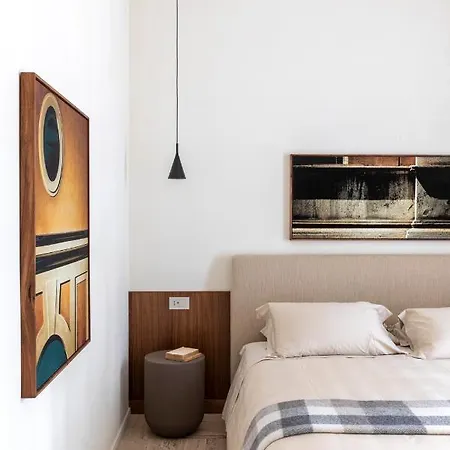 Le Case Di Andrea - Luxe Rome Apartment-3